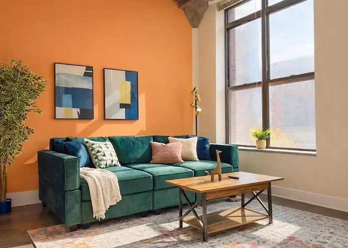 2br Retreat With Optional Parking And Gym Access Near Mccormick Place And Soldier Field *